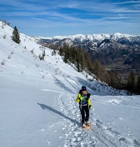 Yvonne Marzinke auf Schneeschuhtour auf der Katrin